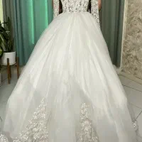 فروش لباس عروس با قیمت فقط دو میلیون|لباس|اصفهان, سعادت‌آباد|دیوار