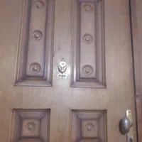 درب ورودی ساختمان|مصالح و تجهیزات ساختمان|اهواز, فرهنگ شهر|دیوار