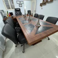 میز کنفرانس وصندلی مدیریت درحد نو