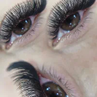 کاشت انواع مژه