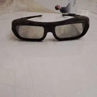 عینک سه بعدی .شارژ میشه