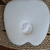 بالشت فرم دهی سر نوزاد