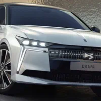 آموزش رانندگی با خودرهای تک پداله به صورت حرفه ای