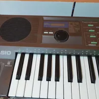 ارگ CASIO|پیانو، کیبورد، آکاردئون|مرودشت, تخت جمشید|دیوار