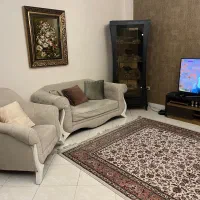 مبلمان ۷ نفره به همراه پافر و میز ناهارخوری ۶ نفره|مبلمان خانگی و میز عسلی|تهران, ولنجک|دیوار