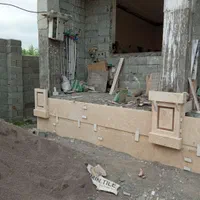شاگرد سنگ کاری و کاشی کاری