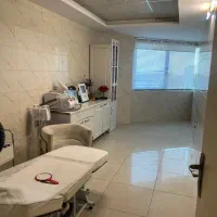 اجاره اتاق در کلینیک زیبایی|اجارهٔ دفتر کار، اتاق اداری، مطب|تهران, شهرک فردوس (حسینی)|دیوار