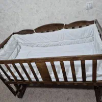 تخت کنار مادر و گهواره|تخت و صندلی بچه|اردبیل, |دیوار