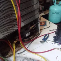 تعمیر انواع یخچال خانگی و صنعتی|خدمات پیشه و مهارت|بروجرد, |دیوار