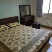 سرویس خواب کیش چوب به همراه آینه و میز آرایش|تخت و سرویس خواب|تهران, اختیاریه|دیوار