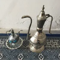 گلاب پاش نگین دار و آفتابه مسی بزرگ