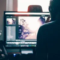 استخدام ادیتور افترافکت