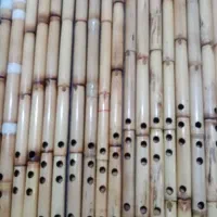 نی هفت بند|سازهای بادی|نجفآباد, یزدانشهر|دیوار