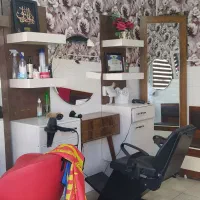 دکور آرایشگاه مردانه