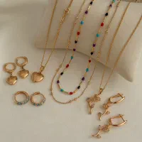 تکدست طلاروس|بدلیجات|شاهین‌شهر, مورچه خورت|دیوار