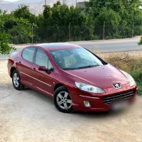 خریدار. خودروهای فرسوده تصادفی سوخته