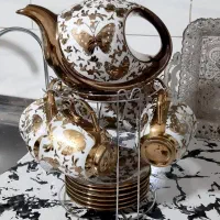 سرویس قوری وفنجان  نو نو دکوری بوده  جعبه نداره