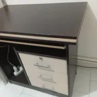 میز در حد نو