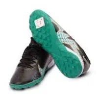 چکمه پیدا کردم