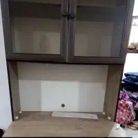 فروش میز کامپیوتر و ویترین و پشتی