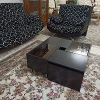 مبل راحتی 7 نفره در حد نو به همراه میز جلو مبلی