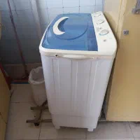 ماشین لباس‌شویی و جاروبرقی