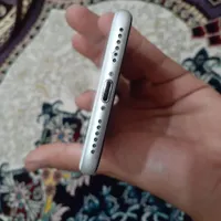 اپل ایفون اس ای iPhone Se 2020)حافظهٔ ۱۲۸ گیگابایت|موبایل|تهران, شهران جنوبی|دیوار