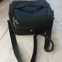 کیف اورجینال دوربین عکاسی مانفروتو