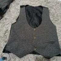 کت و شلوار، جلیقه، کراوات، پیراهن سفید|کفش و لباس بچه|رشت, جانبازان|دیوار