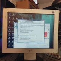 قاب کیس گرین و مانیتور LCD|رایانه رومیزی|مشهد, شهید معقول|دیوار