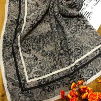 شال وروسری وبدلیجات