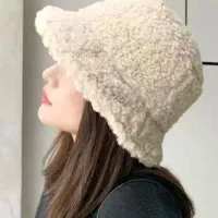 کلاه|لباس|شیراز, ده پیاله|دیوار