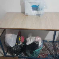 میز اتو‌ خیاطی‌ و میز کار