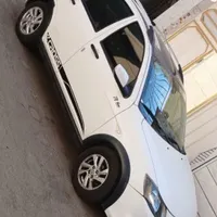کوییک سفید مشکی