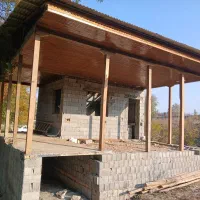 نجاری ساختمان. کلبه سنتی.خونه باغ الاچیق