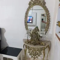 آینه و شمعدان بوفه و ساعت آلیاژی