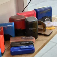 طراحی وساخت فوری مهر ژلاتینی وبرنجی با دستگاه ۲۰۲۴|خدمات پیشه و مهارت|فردیس, شهرک ۱۱۰|دیوار