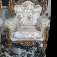 مبل سلطنتی