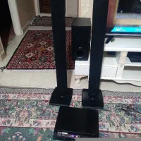 یک عدد دی وی دی ال جی با سینمای خانواده