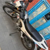 تریل ۲۰۰|موتورسیکلت|تهران, نصرت|دیوار