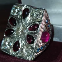 انگشتر خاص با سنگ موزانایت و گارنت و یاقوت استار