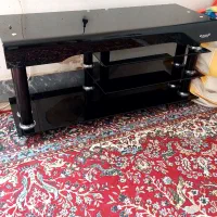 زیر تلویزیون شیشه ای ضخیم ومحکم