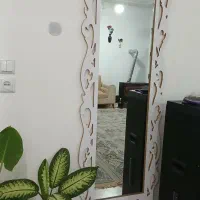 اینه قدی سالم وتمیز