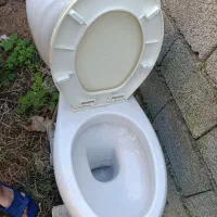 توالت فرنگی سالم|لوازم سرویس بهداشتی|پرهسر, |دیوار