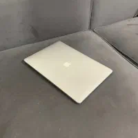 مک بوک پرو ۱۵ اینچ ۲۰۱۷ تاچ بار