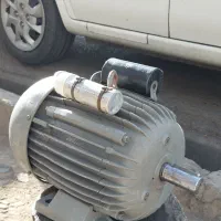 الکتروموتور ۱.۵ اسب ۱۴۰۰ دور|ماشین‌آلات صنعتی|مشهد, مقدم|دیوار