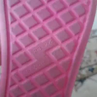 چکمه بچگانه|کفش و لباس بچه|قم, باغ کرباسی|دیوار