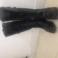 بوت|کیف، کفش، کمربند|دوگنبدان, |دیوار