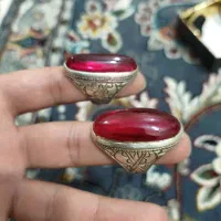 انگشتر یاقوت و عقیق