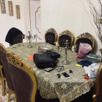مبل ۹ نفره به همراه میز ناهار خوری ۸ نفره و بوفه|مبلمان خانگی و میز عسلی|سلمان‌شهر, |دیوار